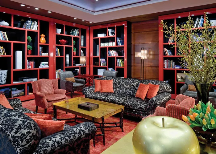 Luxury hotel only: The Bostonian Boston