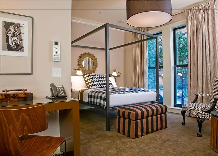 Cheap hotel: Inn At St. Botolph