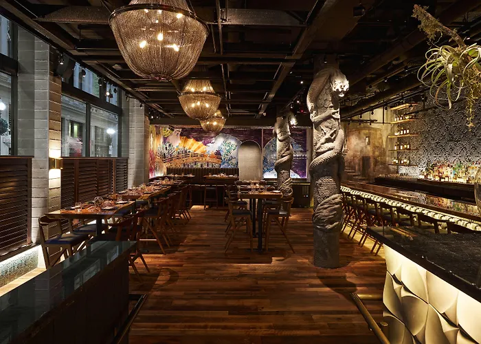 Resort: The Godfrey Hotel Boston